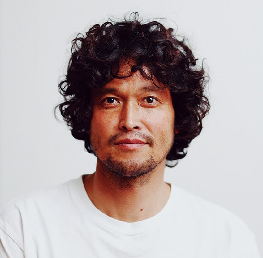 ちょっとの違いで全然違う！ ミドルクセ毛を活かすヘアアレンジ術 - 1枚目の画像