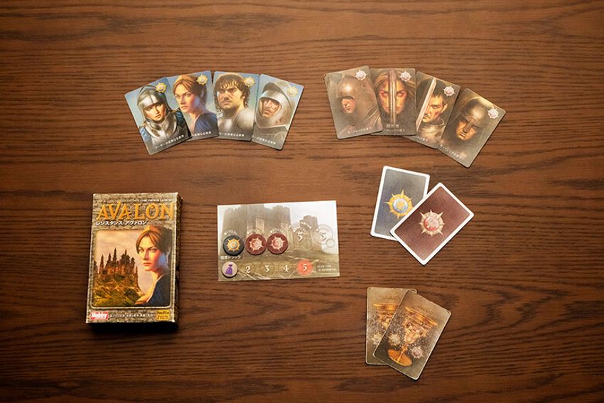 雨の日は、酒を片手に騙し合い！ 男同士が盛り上がる“ブラフ系”アナログゲーム3選 - 8枚目の画像