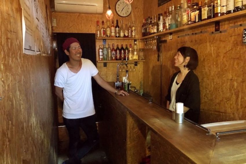 永福町のスタンドバーで、ひよっこバーテン看板娘に癒された - 7枚目の画像