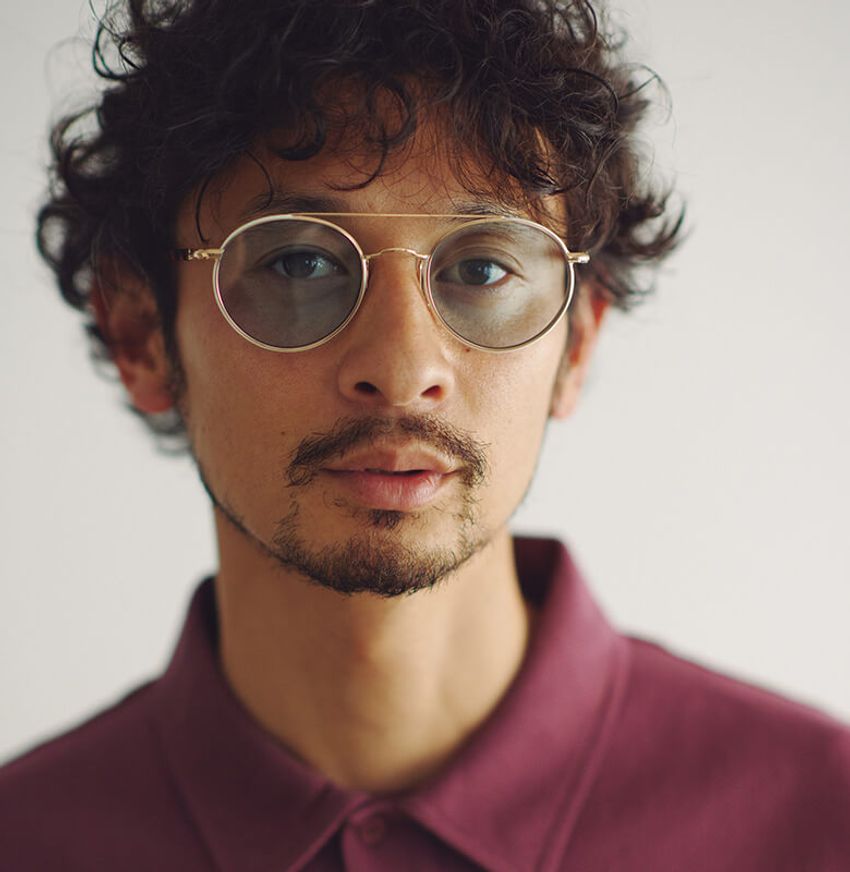 ブルーとイエローのカラーレンズで、夏は涼しげ、優しげに！ - 1枚目の画像