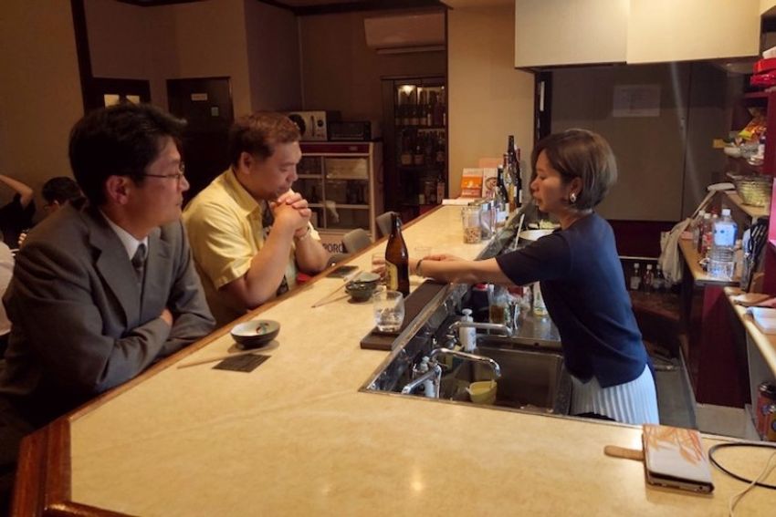 松陰神社前のニュースナックで、看板娘が打ったうどんを堪能した - 14枚目の画像