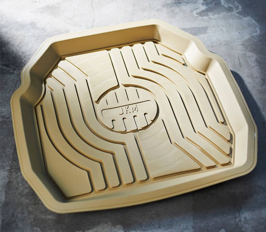 洒落たい、汚さない、散らかさない。車内整理のキーワードは「JKM」 - 1枚目の画像