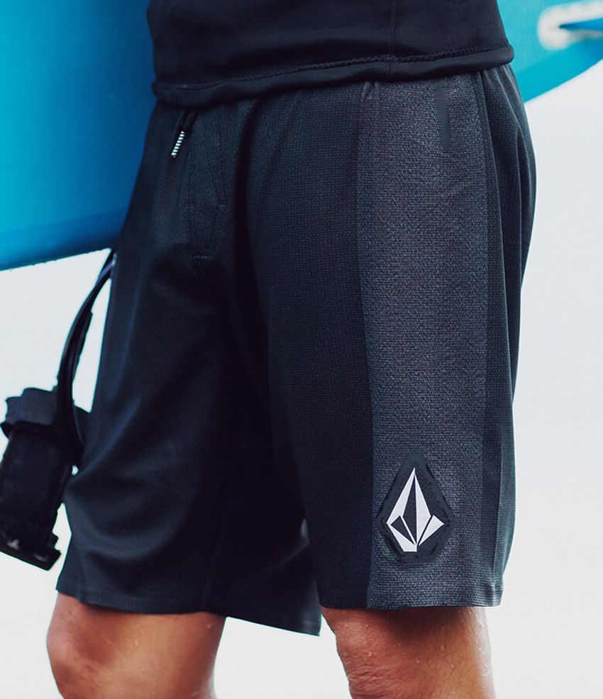 海男よ、オーシャンズ的「大人サーフファッション 2019」はこれだ！ - 1枚目の画像