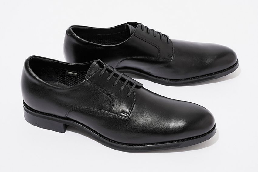 中がジメッとしない仕事靴で、蒸れに、ゲリラ豪雨に、備えよ常に。 - 3枚目の画像