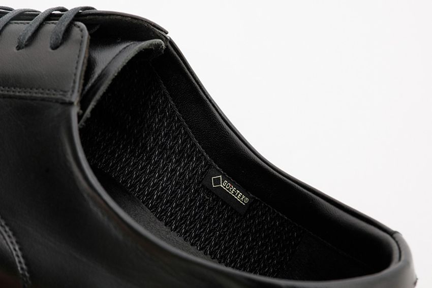 中がジメッとしない仕事靴で、蒸れに、ゲリラ豪雨に、備えよ常に。 - 4枚目の画像