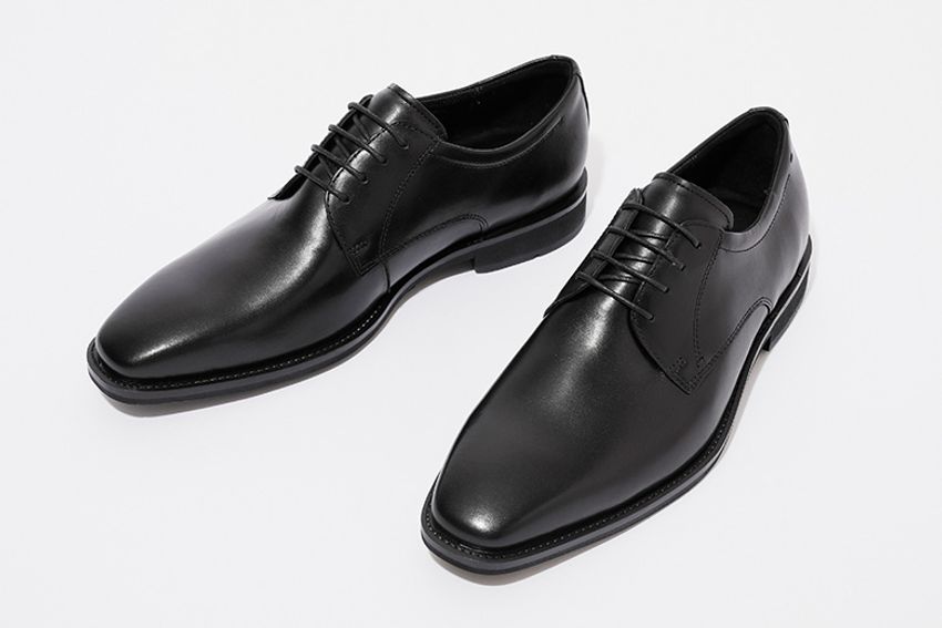 中がジメッとしない仕事靴で、蒸れに、ゲリラ豪雨に、備えよ常に。 - 5枚目の画像