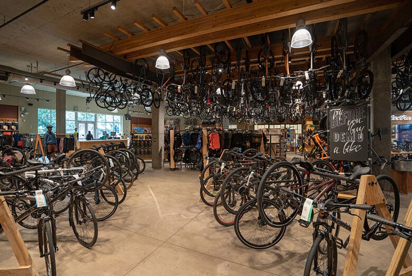 アウトドア大国シアトルで必ず行くべき2つの店「フィルソン」と「REI」 - 14枚目の画像