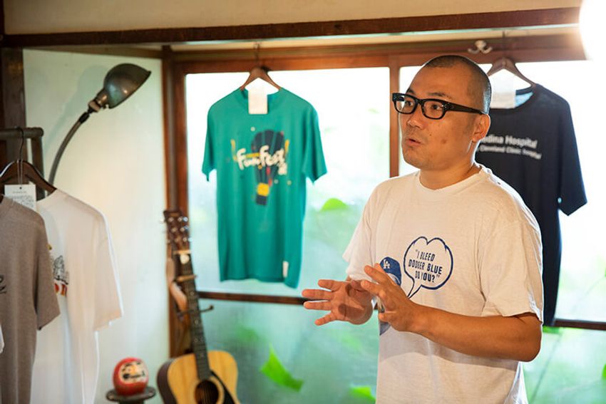 「Tシャツはアートだ」と証明した本に載せなかった自分遺産T - 1枚目の画像