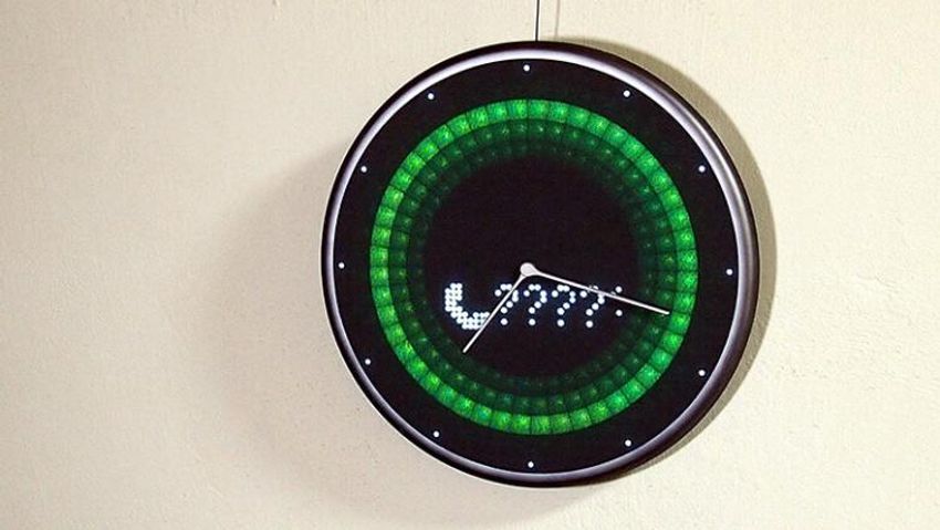 「スマホとつながる掛け時計」って、大人の男好みのアイデアツールかも - 8枚目の画像