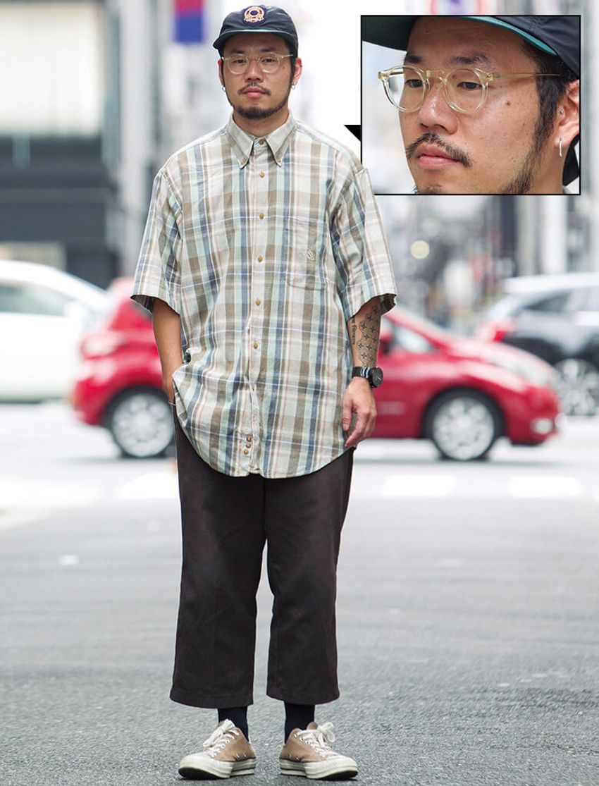 夏は目元にクールを一点挿し。クリアフレームのアイウェアの使い方 - 2枚目の画像