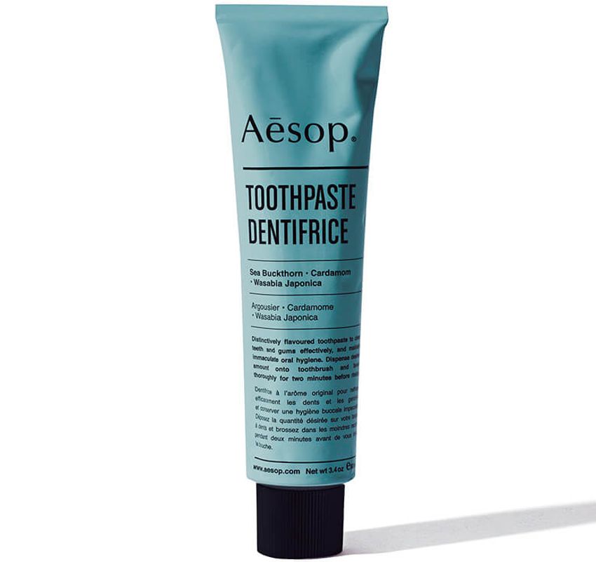 シティ派ビーチバッグに、男を磨く歯磨き……夏のマストアイテム5選 - 1枚目の画像