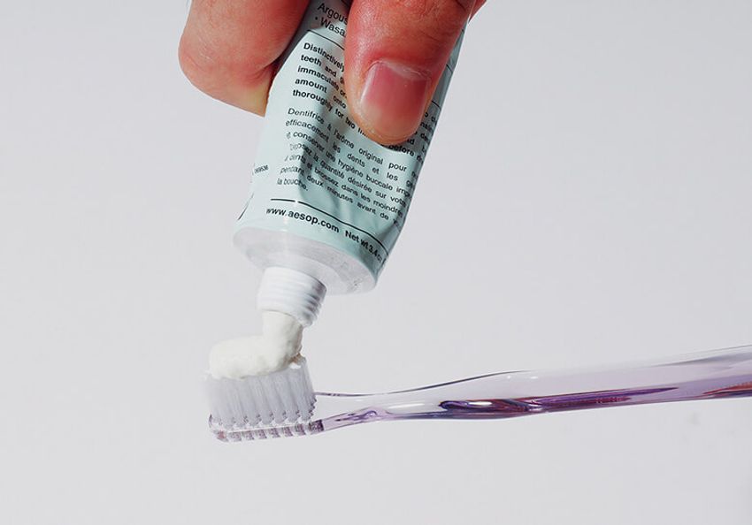 シティ派ビーチバッグに、男を磨く歯磨き……夏のマストアイテム5選 - 2枚目の画像