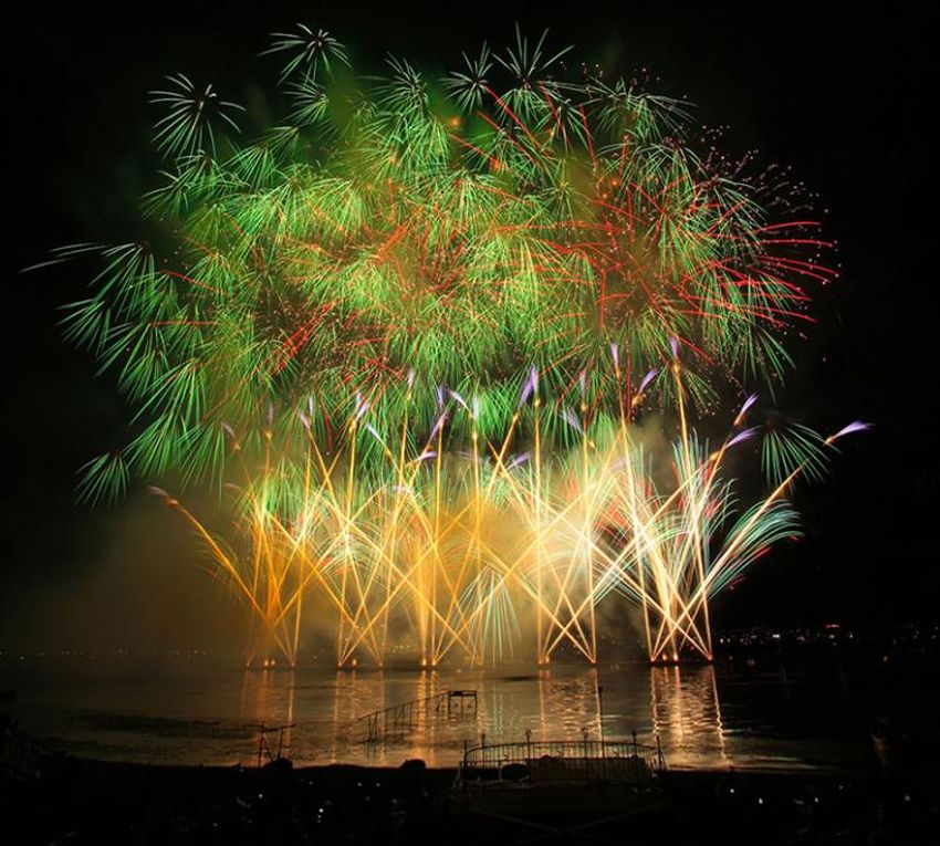 特別な感動がある全国の花火大会5選、お好み別に - 11枚目の画像