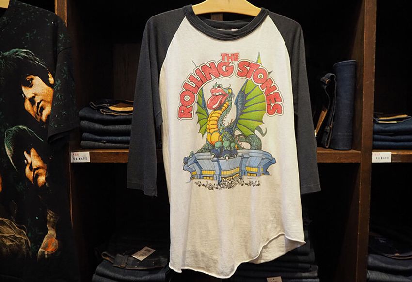 ミュージシャンの人気とTシャツの価値は比例する？ 狙い目は誰？ - 6枚目の画像