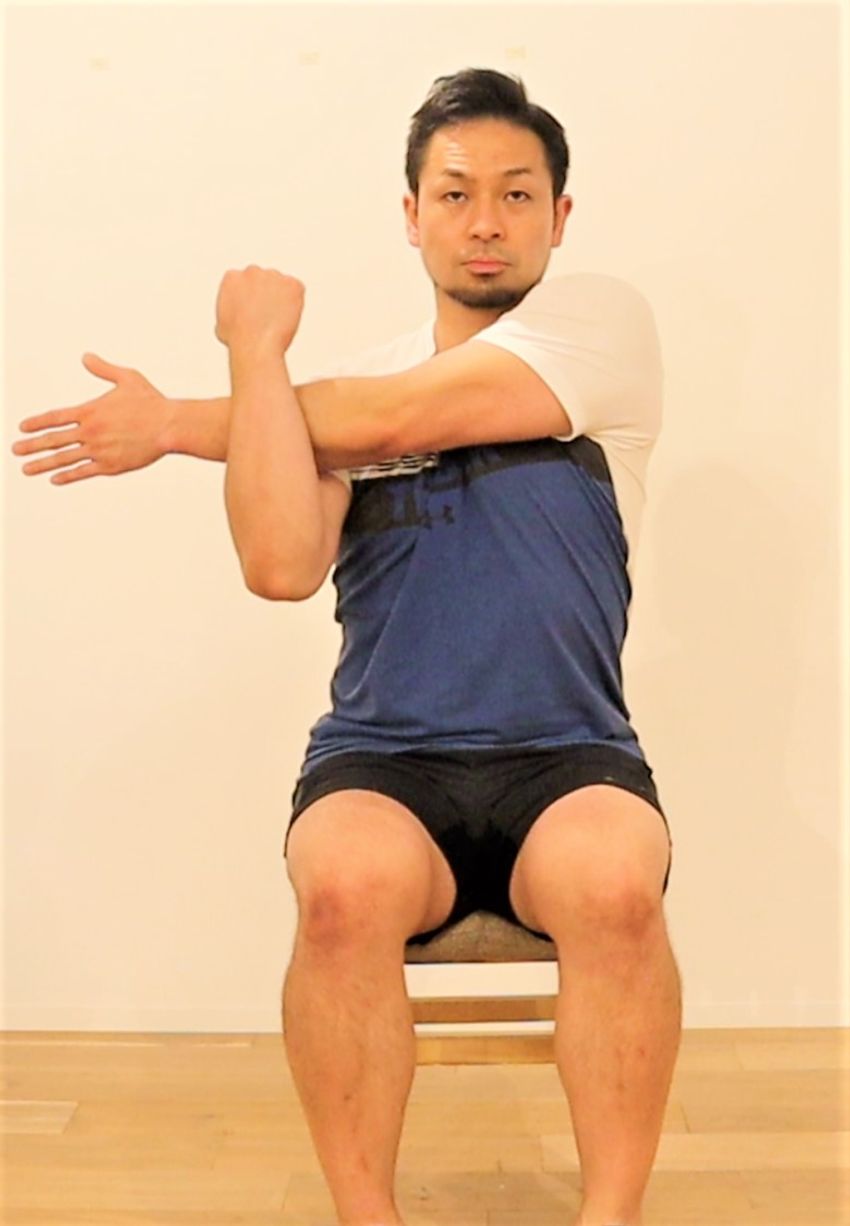 女性を食事に誘うなら、壁ドンではなく「脇ドン」｜糖質オフ男 - 6枚目の画像