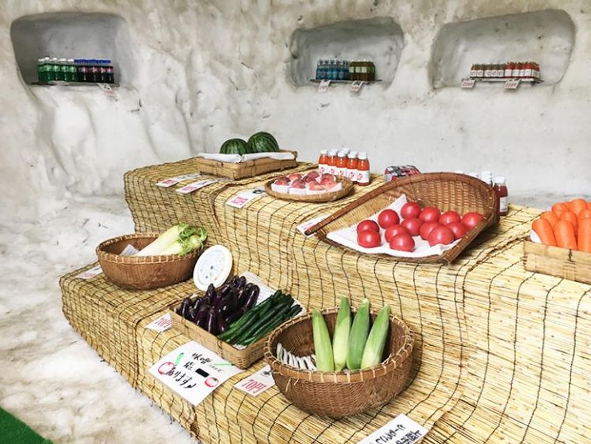 新潟にある日本で唯一の「雪のコンビニ」で、真夏に真冬を体感！ - 2枚目の画像