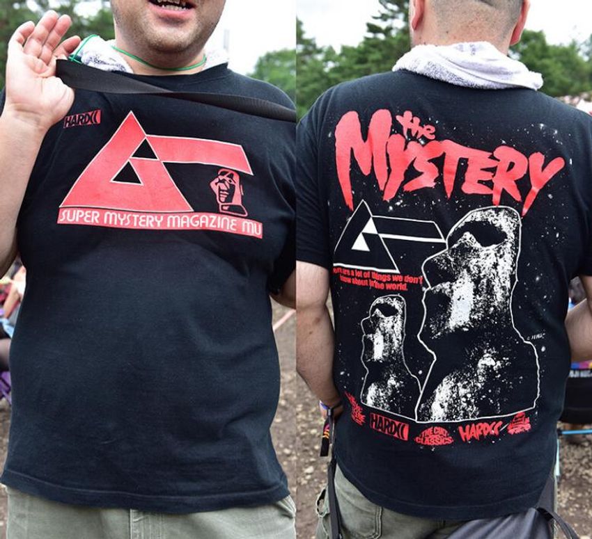 フジロックなのにこのTシャツ？ センスが滲む少数派を9連発 - 4枚目の画像