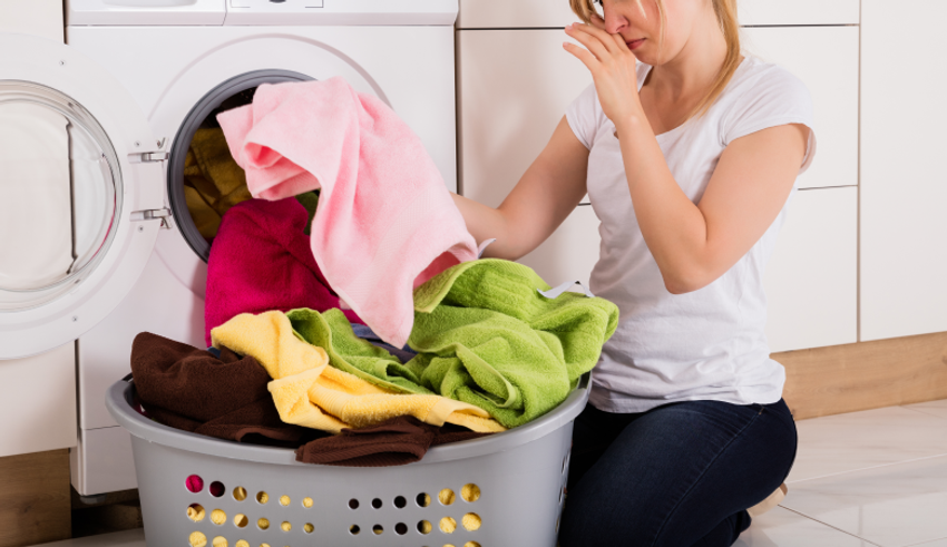 40代男性の約9割が「イヤな体臭」を自覚。みんながコッソリしているエチケットは？ - 1枚目の画像