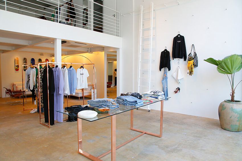 女性に人気の店が一周年記念でみんなの店に。期間限定の“代官山ビーチ”でできること - 1枚目の画像