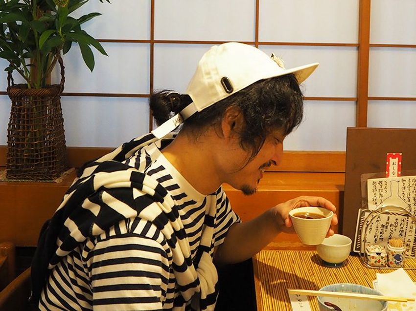 高田漣が人生最後に食べたい、築地「布恒更科」の海老天もり - 8枚目の画像