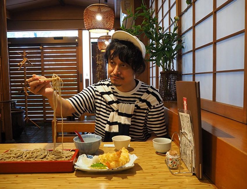 高田漣が人生最後に食べたい、築地「布恒更科」の海老天もり - 4枚目の画像