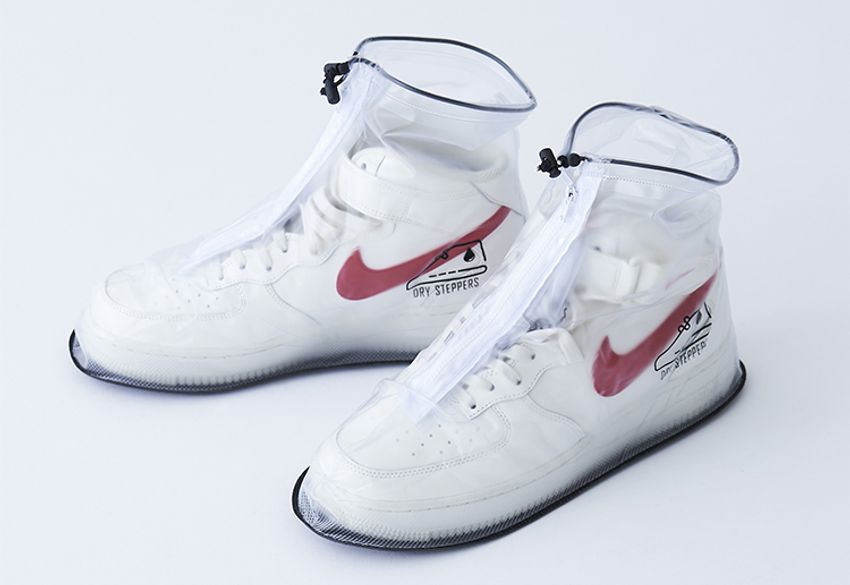 全部揃えれば最強？ ハイセンスな雨対策ワードローブ - 3枚目の画像