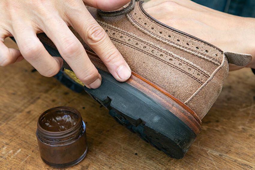 黒ズミが気になるスエード靴、プロの技を覚えればココまで綺麗に！ - 12枚目の画像