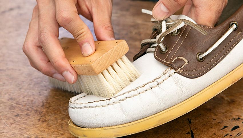 革靴をジャブジャブ丸洗い!? 靴育て研究家に聞いた効果とポイント - 16枚目の画像