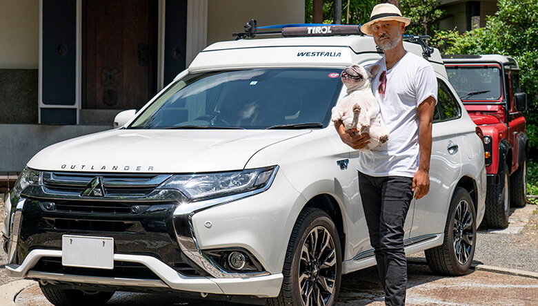 革靴ではなくサンダルです 365日 思いのまま乗れる三菱 アウトランダーphev Oceans オーシャンズ 男の日常を楽しくする情報発信局 革靴ではなくサンダルです 365日 思いのまま乗れる三菱 アウトランダーphev Oceans オーシャンズ 男の日常を楽しくする情報発信局