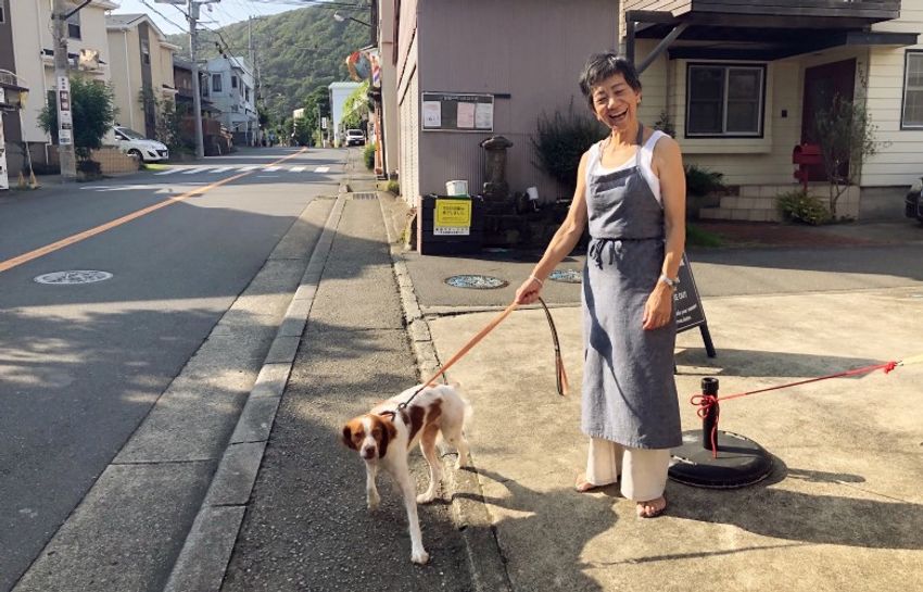 葉山の夏季限定カフェで、留学を控えた看板娘の前途を祈念した - 15枚目の画像