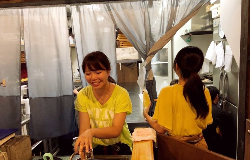 江ノ島のサザン居酒屋で、元AKBの看板娘に「会いたかった」 - 13枚目の画像