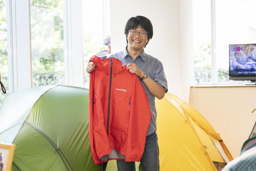 モンベルの看板レインウエア「ストームクルーザー」が名作とされる由縁 - 1枚目の画像