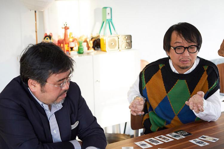 安藤夏樹（写真右）●1975年、愛知県生まれ。