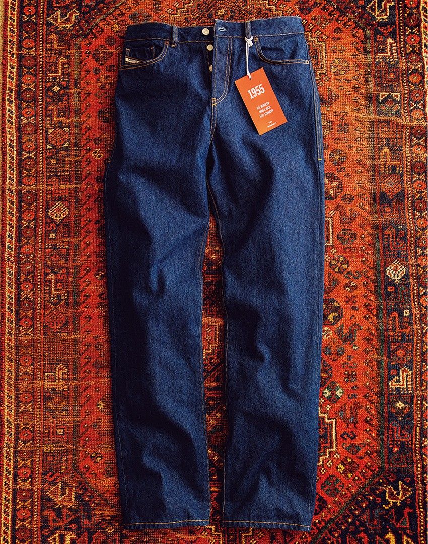 2万7500円/ディーゼル(ディーゼル ジャパン 0120-55-1978)