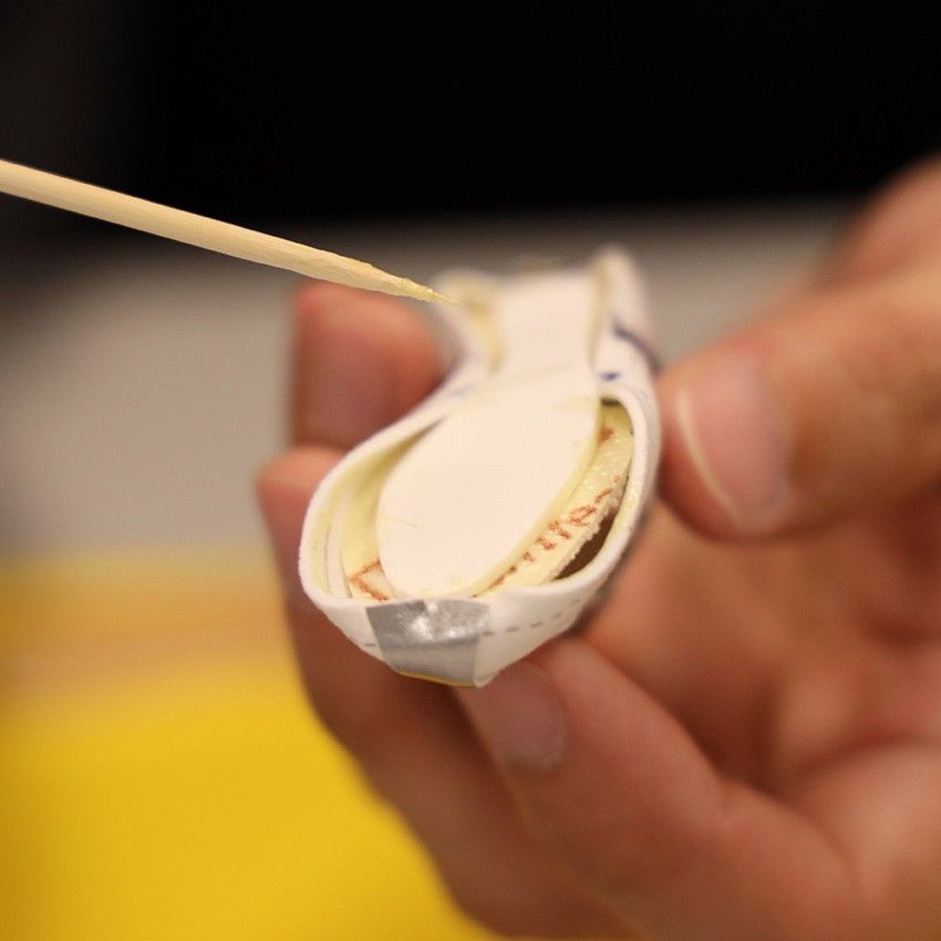 アシックスの初代「ゲルカヤノ」を指先で作ってみた！ 素材も工程もガチでどハマり必至 - 19枚目の画像