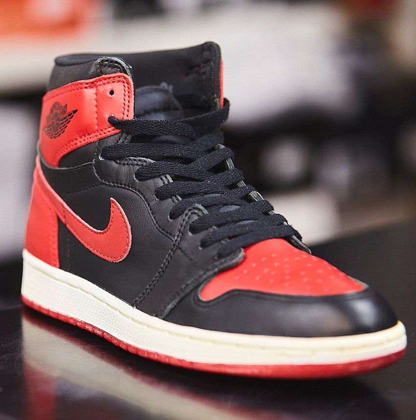 ジョーダンが試合で履いた「エア ジョーダン 1」!?  マニアが語る復刻版にはない魅力 - 3枚目の画像