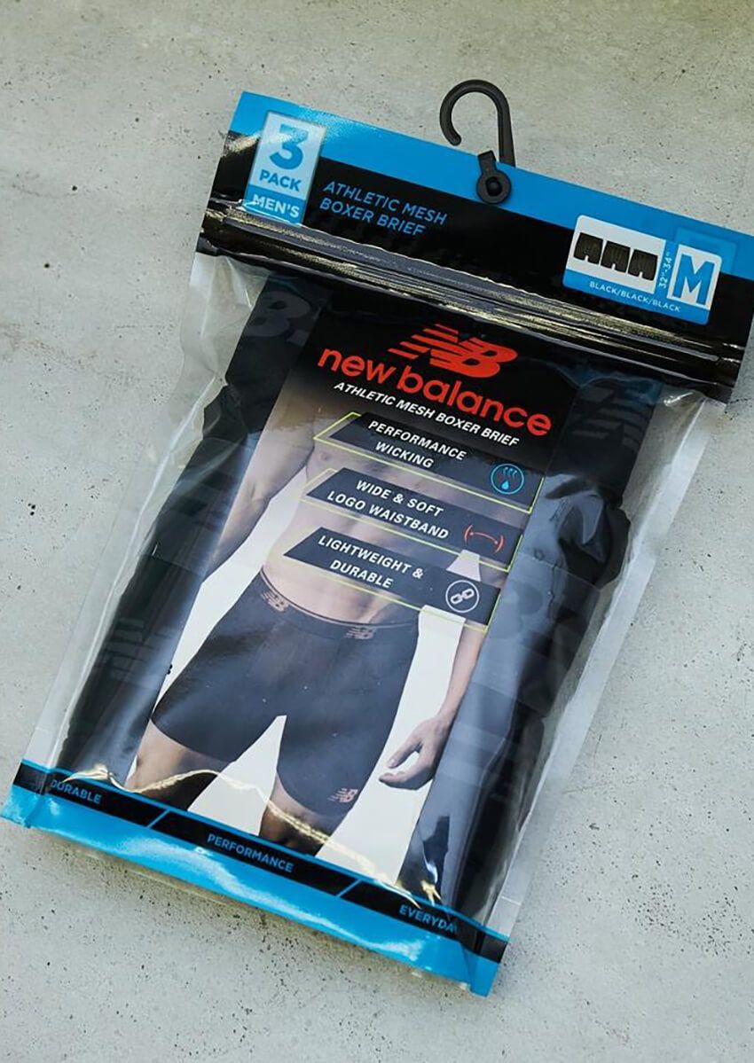 最新デニムジャケットもハイスペック！ ニューバランスの春の機能服5選 - 11枚目の画像