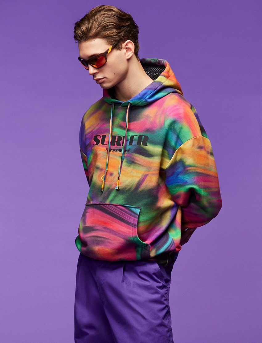 今季のテーマはサーフィン！ エンポリオ アルマーニのサステナ・コレクションに注目 - 3枚目の画像