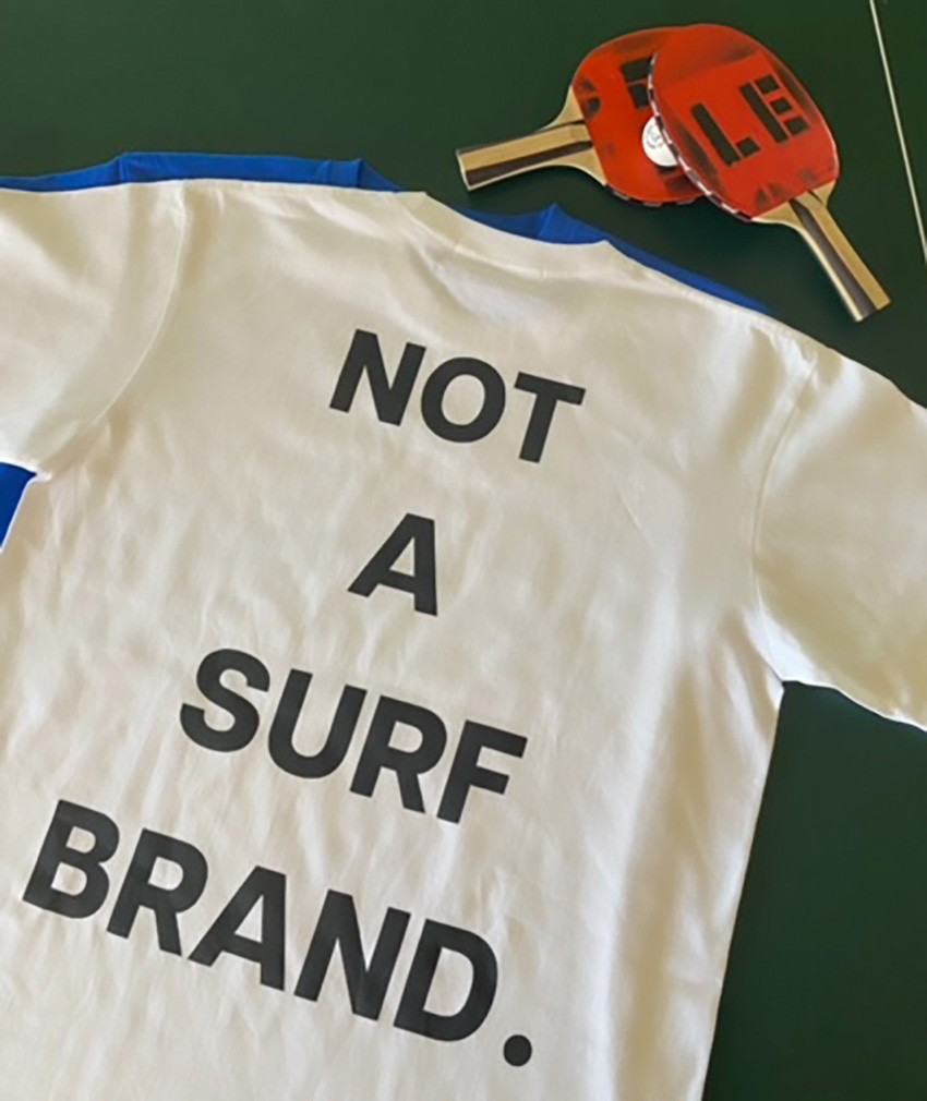 PING PONG SURF CLUB ピンポンサーフクラブ　ジップパーカー ピンポン サーフ クラブ。天邪鬼なファッション好きがいち早く