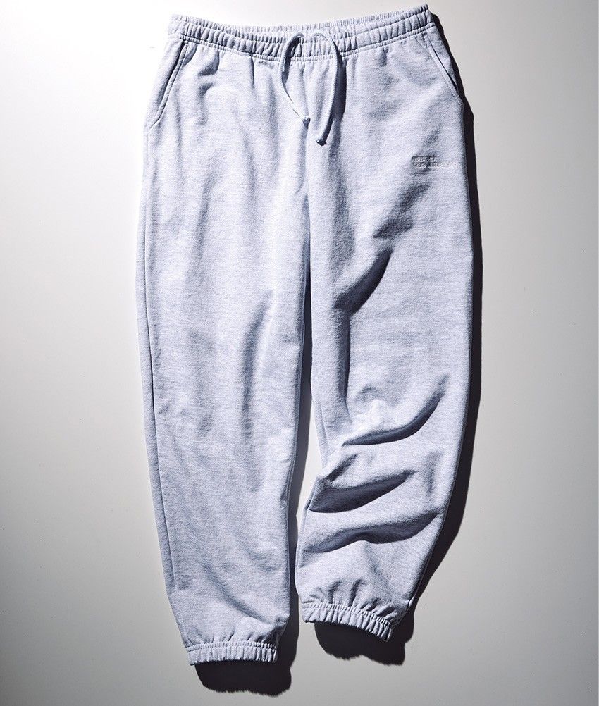 持っておいて損はなし！街着としても映える“上質スウェットパンツ”3本 - 3枚目の画像