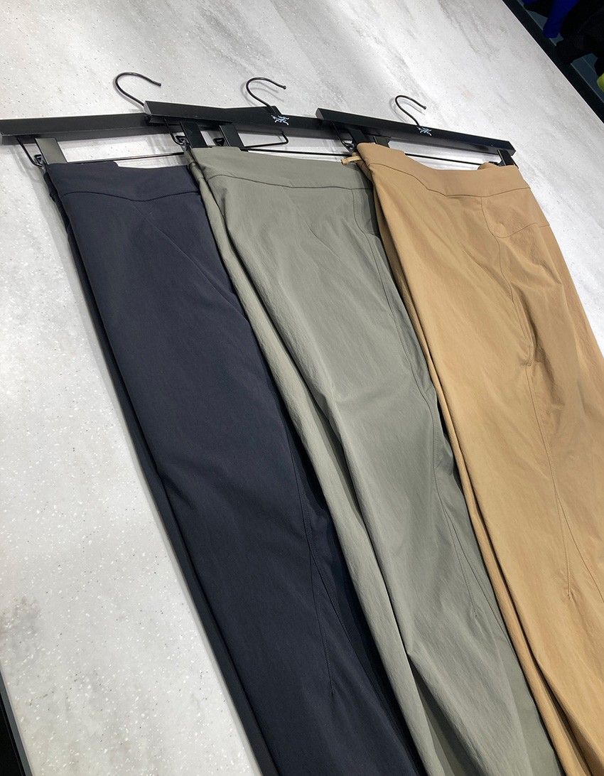 試着からの購入率、ほぼ100％！ 「アークテリクス」のジョガーパンツが完売間近 - 6枚目の画像