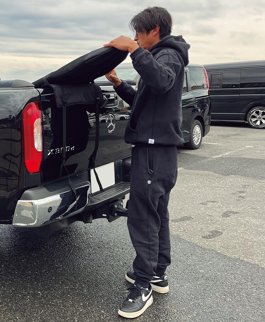 OBSIDIAN(オブシディアン)×レイニングチャンプ限定スウット上下