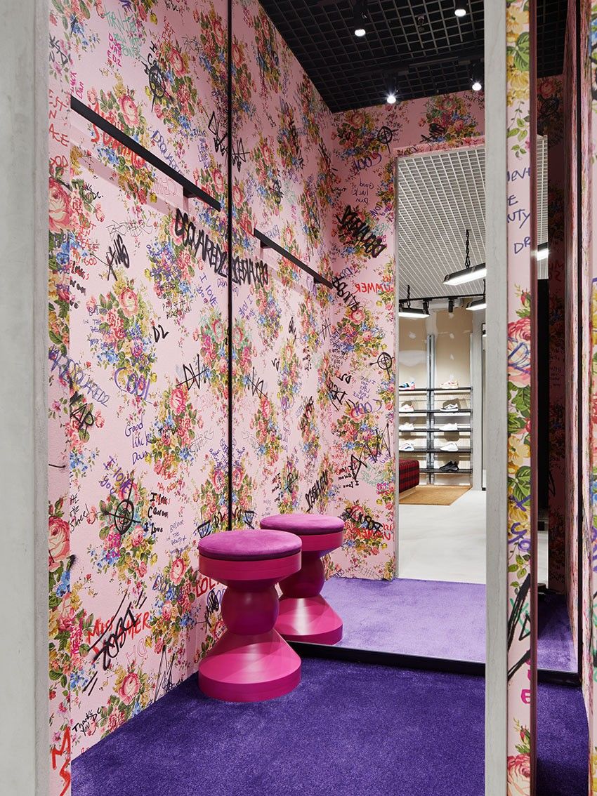 デニム好きがチェックすべき「ディースクエアード 表参道」。どこを撮っても絵になる店内に潜入 - 6枚目の画像