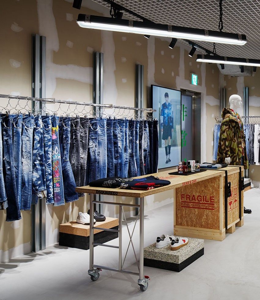 デニム好きがチェックすべき「ディースクエアード 表参道」。どこを撮っても絵になる店内に潜入 - 8枚目の画像