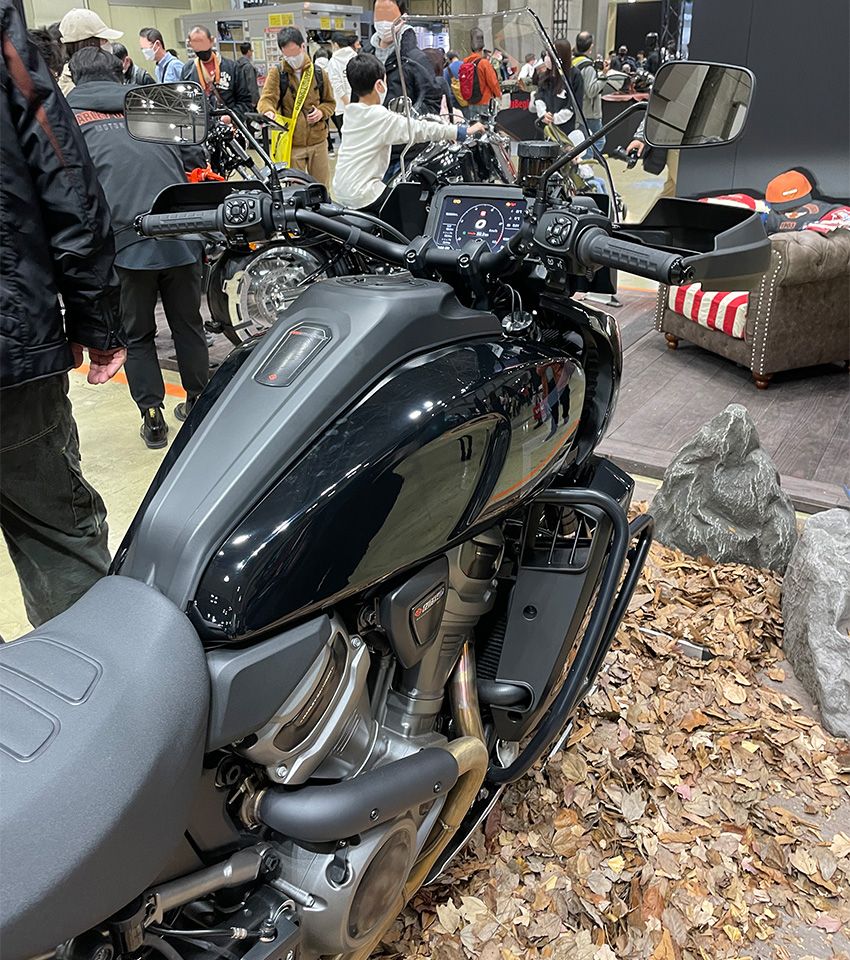 ハーレー＆トライアンフのアドベンチャーバイクが人気。伝統も引き継ぐ最新モデルをレビュー - 3枚目の画像