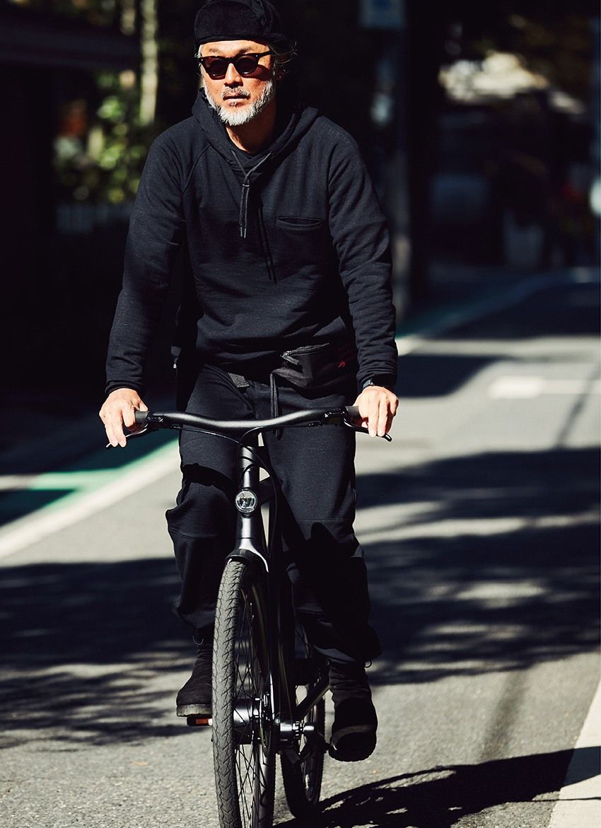 種市さん流スウェット・コーデ3カ条。行動範囲に制限なしの4スタイル - 1枚目の画像