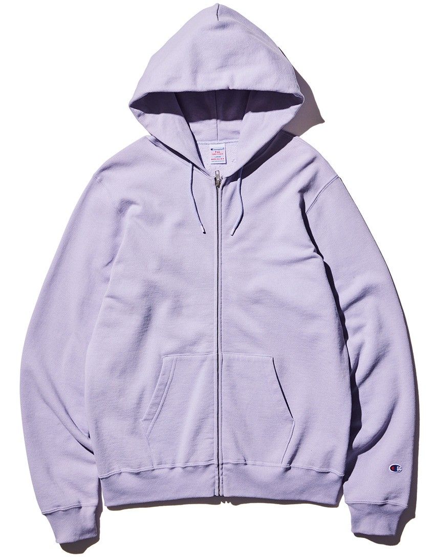 今こそ冒険のチャンス!? 1枚で目を引くカラースウェットで日常着に心地良い刺激を - 6枚目の画像