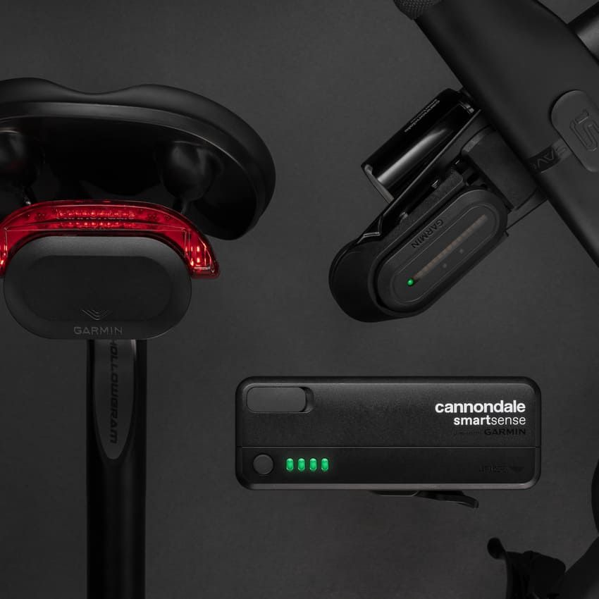 超ハイテク自転車キャノンデール「シナプス」試乗ルポ。魔法の絨毯級の乗り心地で浦島太郎に！ - 3枚目の画像