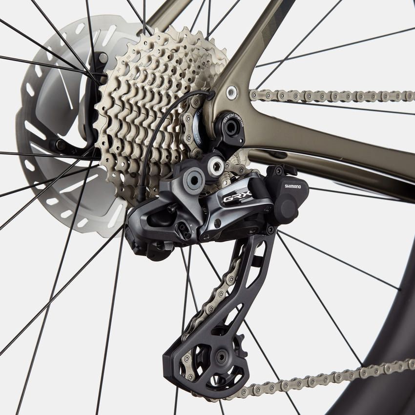 超ハイテク自転車キャノンデール「シナプス」試乗ルポ。魔法の絨毯級の乗り心地で浦島太郎に！ - 5枚目の画像