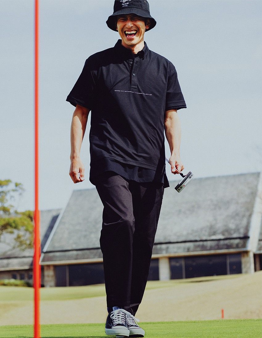 ゴルフ場で存在感バツグンの黒コーデ4例。芝とのコントラストを楽しもう！ - 2枚目の画像
